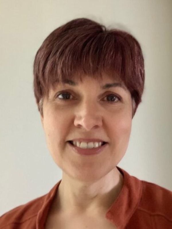 Yvonne Martin-Portugues